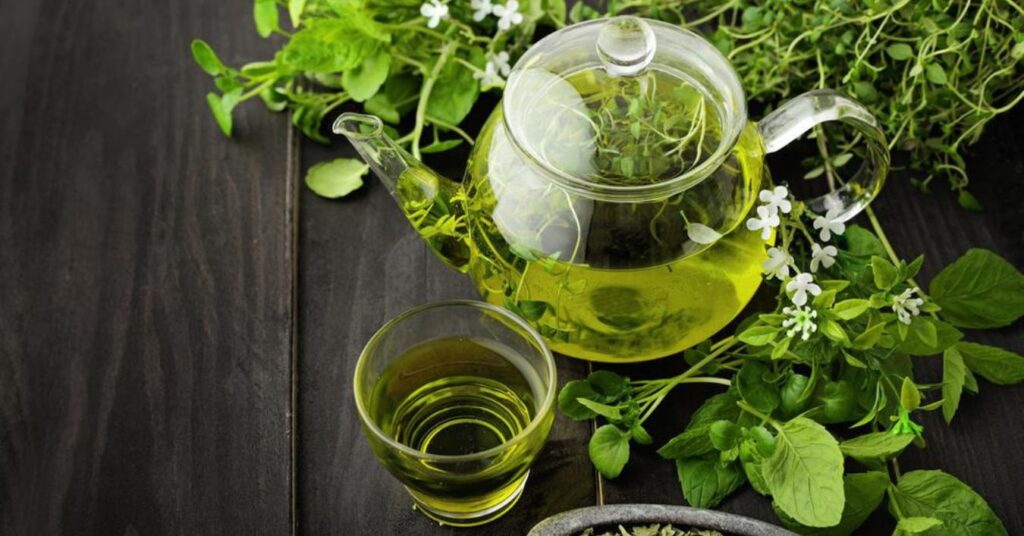 What are the benefits of lemon balm tea?